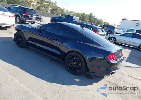 2021 Ford Mustang Ecoboost Fastback z USA, uszkodzony, nr VIN 1FA6P8TH8M5113988